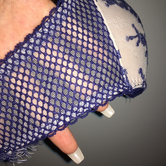 Victoria’s Secret bra - Picture 3 of 5